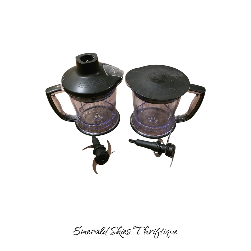 Lot of 2 ninja 5 cup replacement pitchers and blades, like new. Free ship